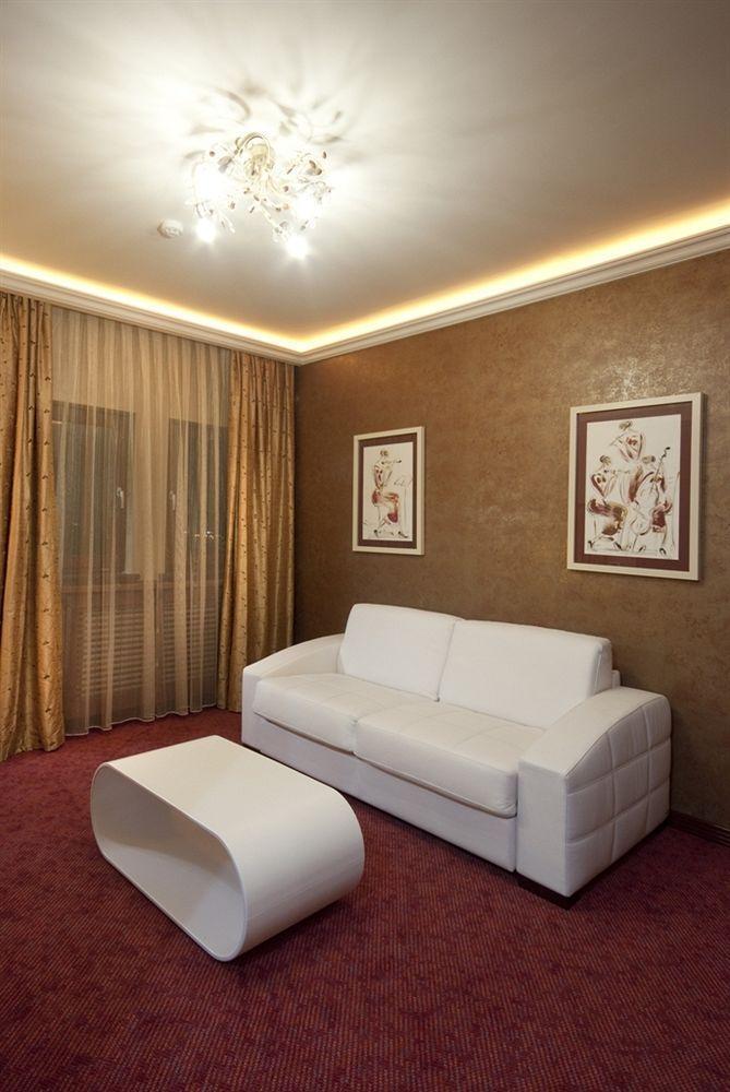 Hotel Sucevic Garni Belgrad Exterior foto