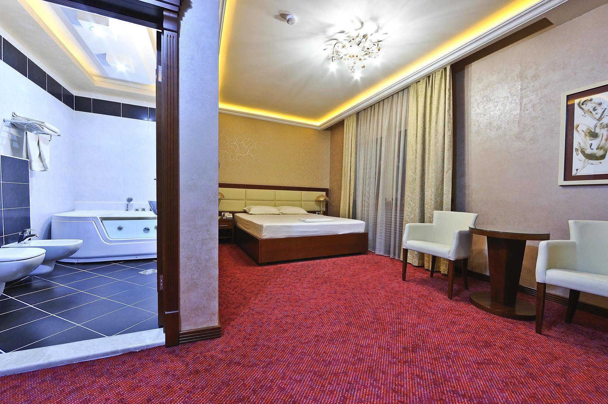 Hotel Sucevic Garni Belgrad Exterior foto