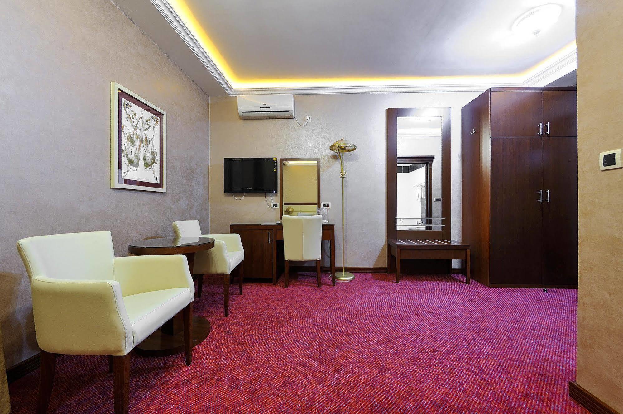 Hotel Sucevic Garni Belgrad Exterior foto