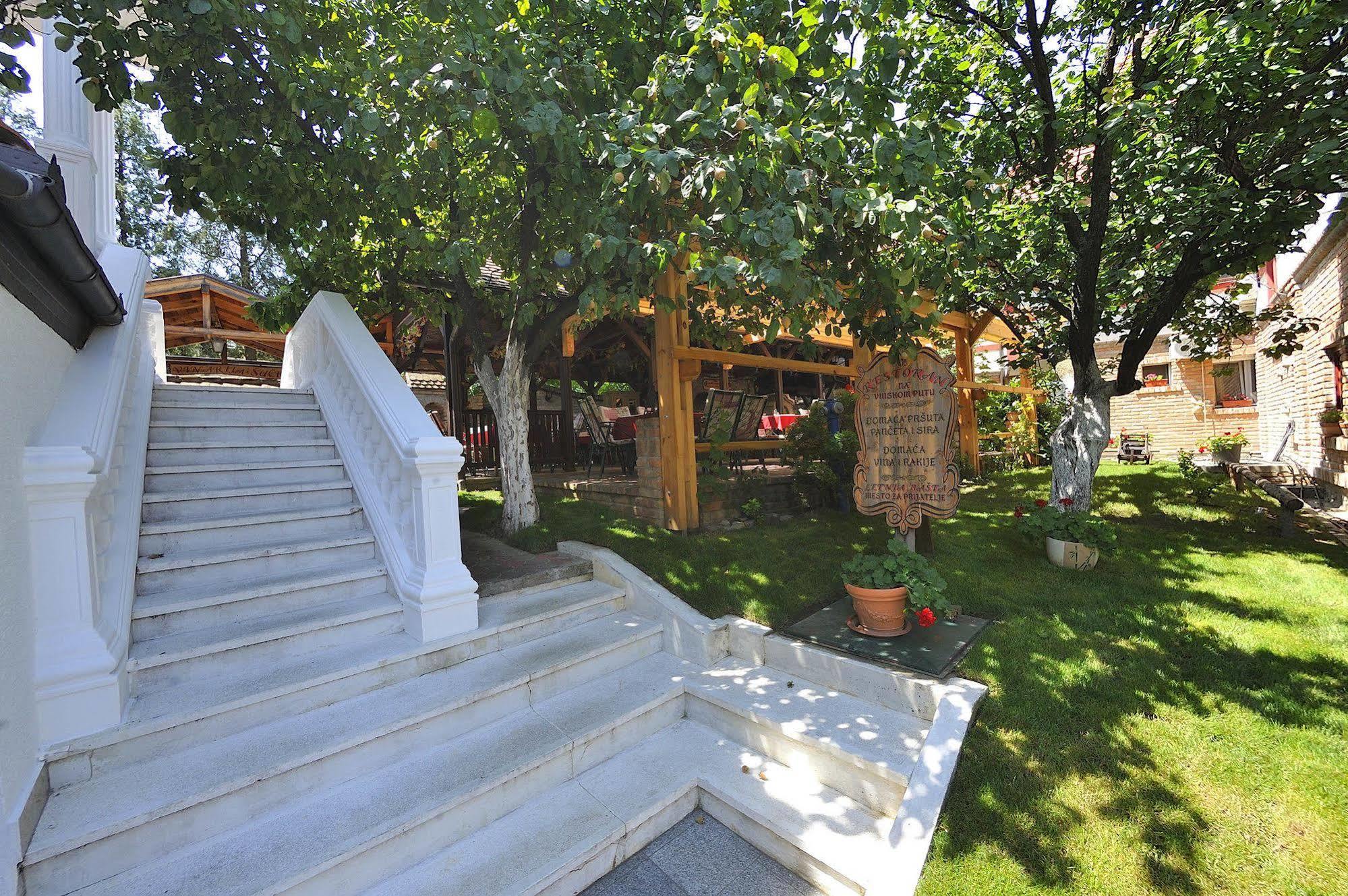Hotel Sucevic Garni Belgrad Exterior foto